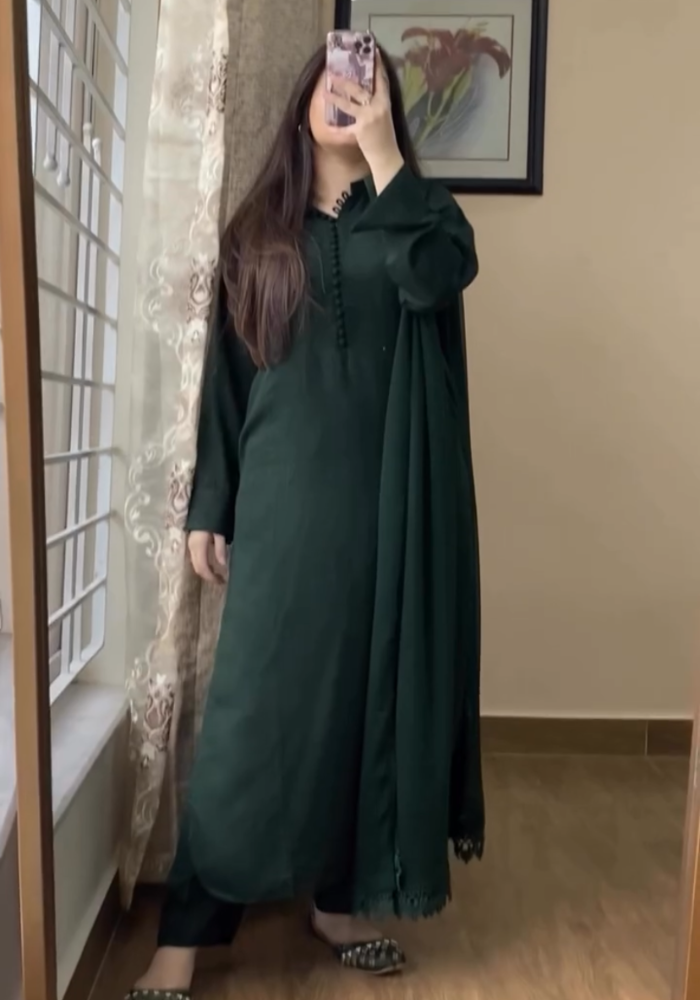 MD Pakistani Kurta Pent with Chiffon Dupatta Set