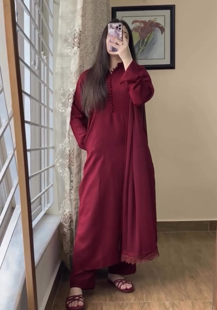 MD Pakistani Kurta Pent with Chiffon Dupatta Set