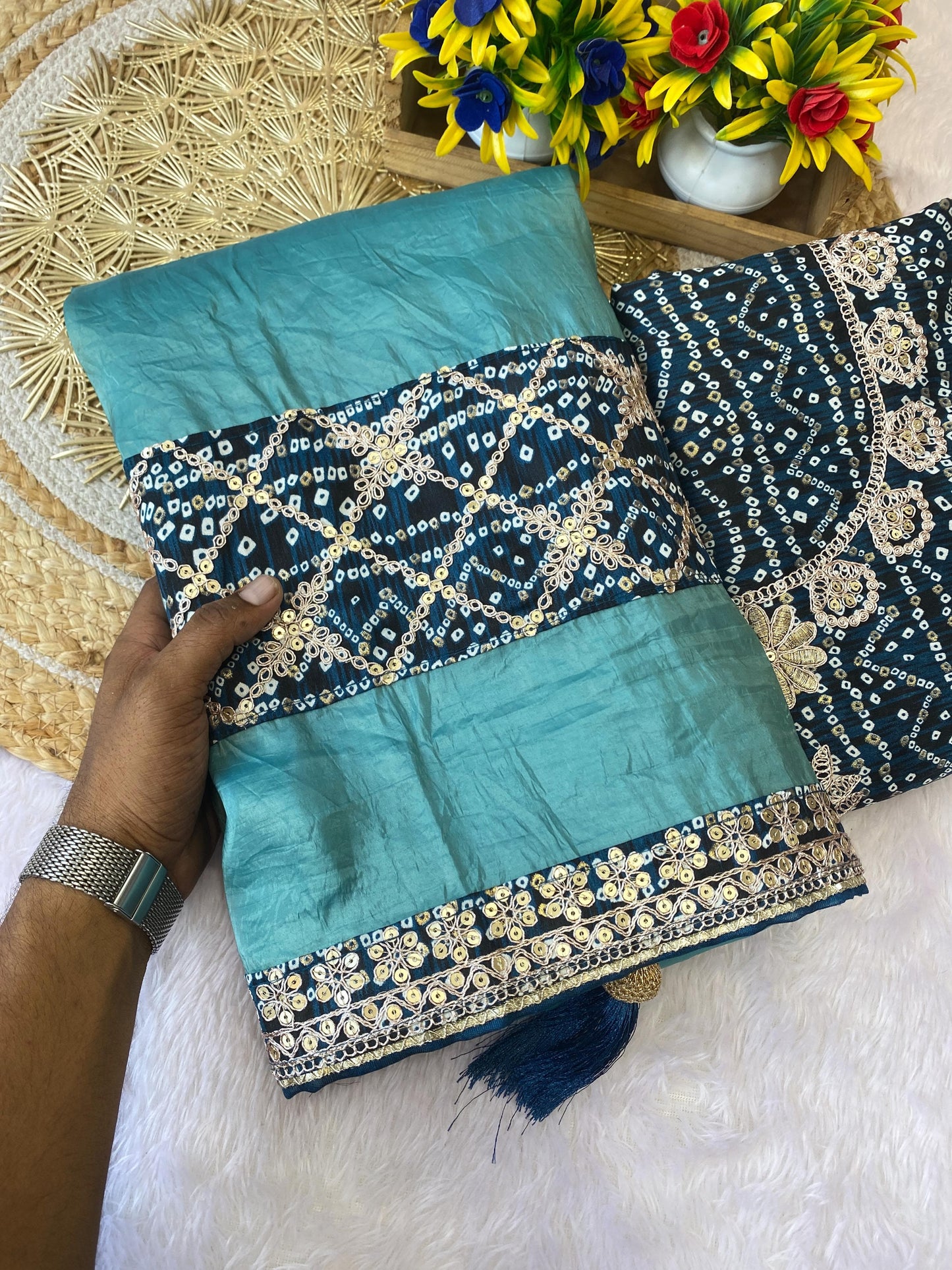 BRAND UPGRAD HUB PURE GOLD CRUSH SAREE