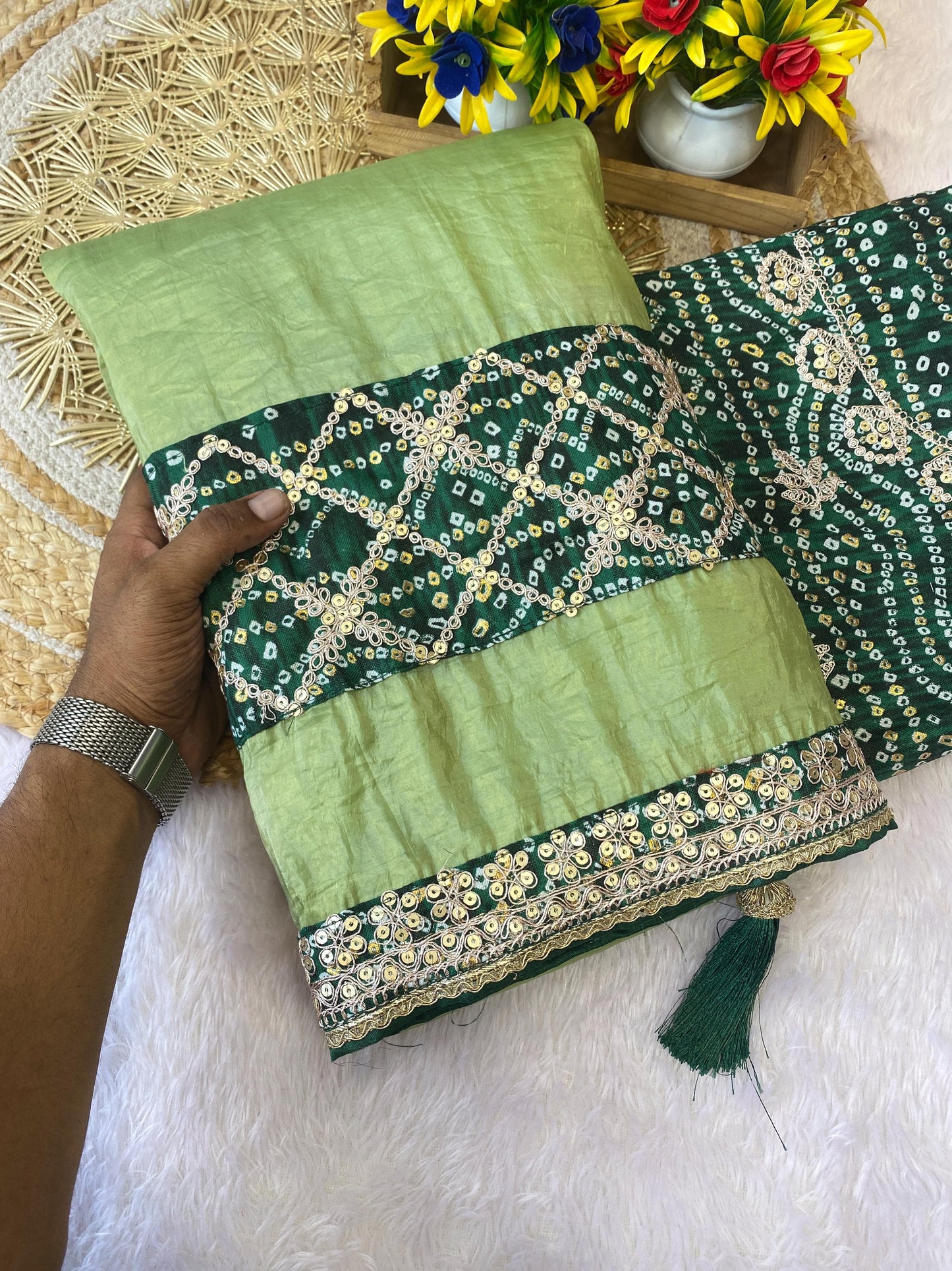 BRAND UPGRAD HUB PURE GOLD CRUSH SAREE