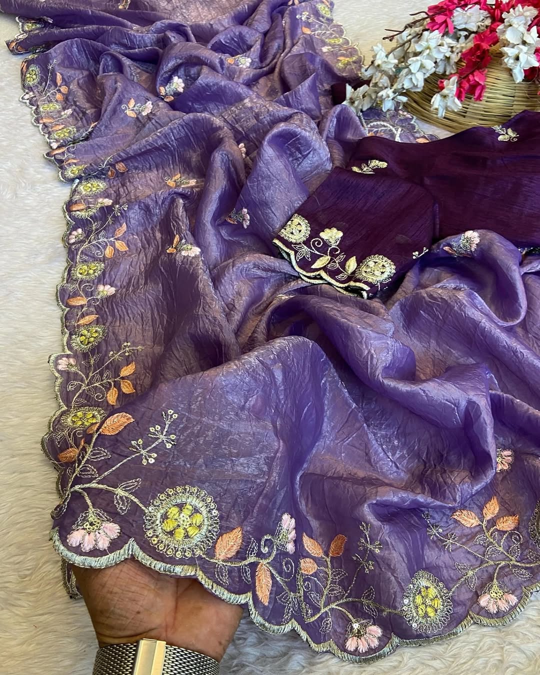 Purple crush Silk sarees with Stunning are a glamorous and luxurious choice for special occasions