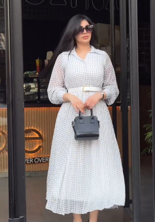 Retro Whisper – Polka Dot Dress