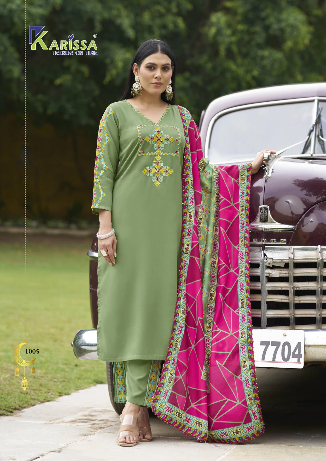 classy and fabulous 3 pieces concept kurti