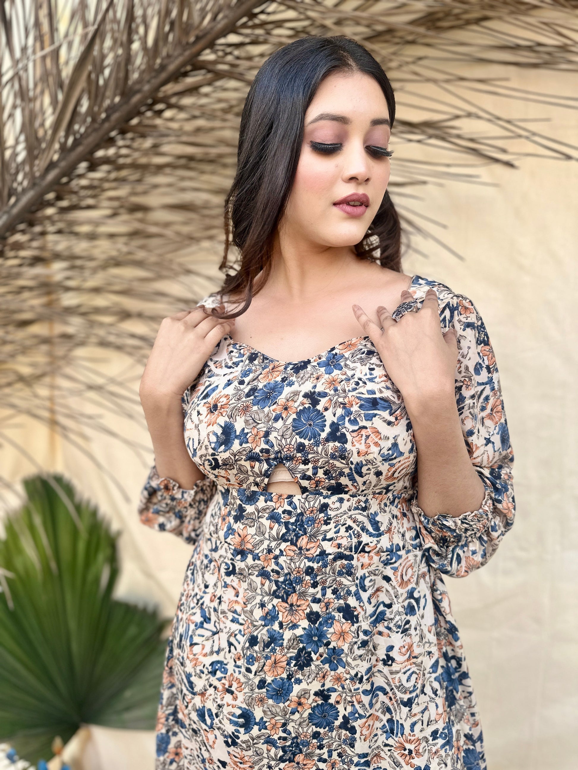 Beige Floral Printed Backless Midi Dress