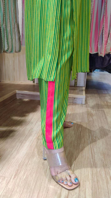 Green Digital Printed Kurta Pant Set