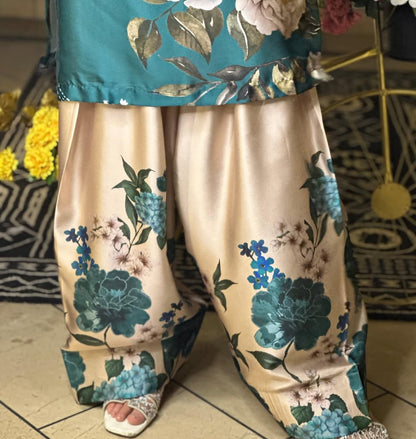 NATURAL CREPE DIGITAL PRINT CORD-SET