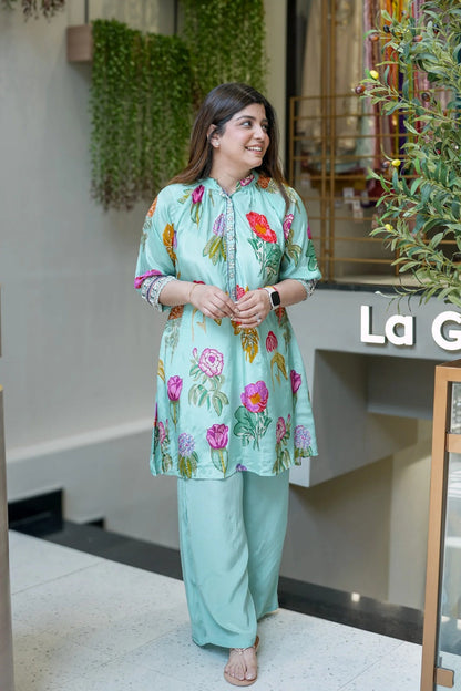 Saumiya floral printed pure and soft crepe cord-set for women